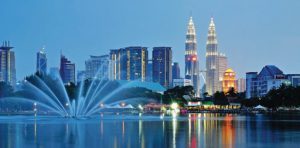 Chuyển phát nhanh hàng hóa từ Việt Nam đi Malaysia