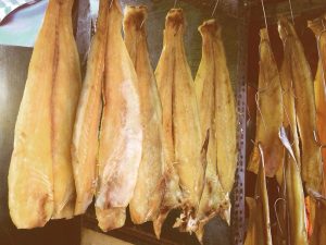 Gửi khô cá tra phồng từ An Giang đi Trung Quốc ưu đãi giá tốt 5%