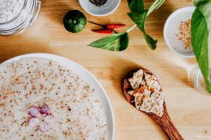 Gửi bánh tráng Thuận Hưng từ Cần Thơ đi Trung Quốc uy tín số 1