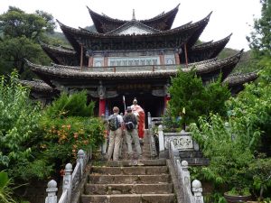 Công Viên Hắc Long Đàm – Tuyệt Tác Thiên Nhiên Của Lệ Giang